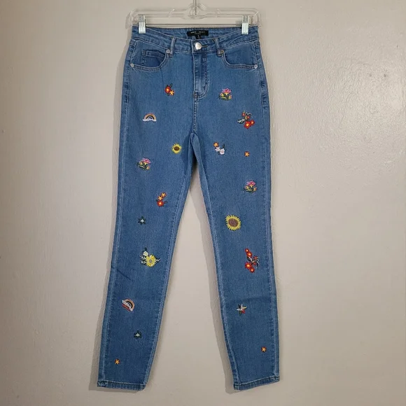 Romeo & Juliet Couture Floral Rainbow Jeans - Picture 1 of 12